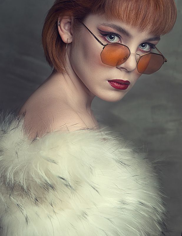 рыжая очки глаза портрет Настяphoto preview