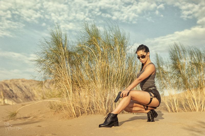 Лараphoto preview