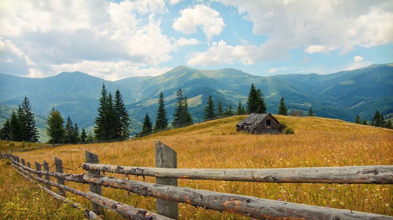 Продам домик в уютном местечке :)photo preview