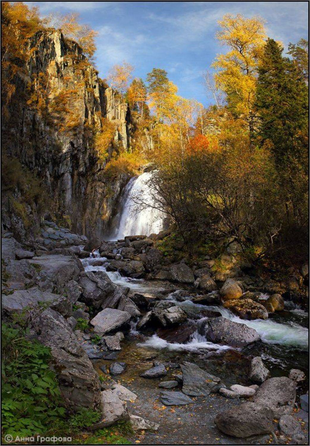 Осенний Корбу. Автор: Аня Графова , Аня Графова