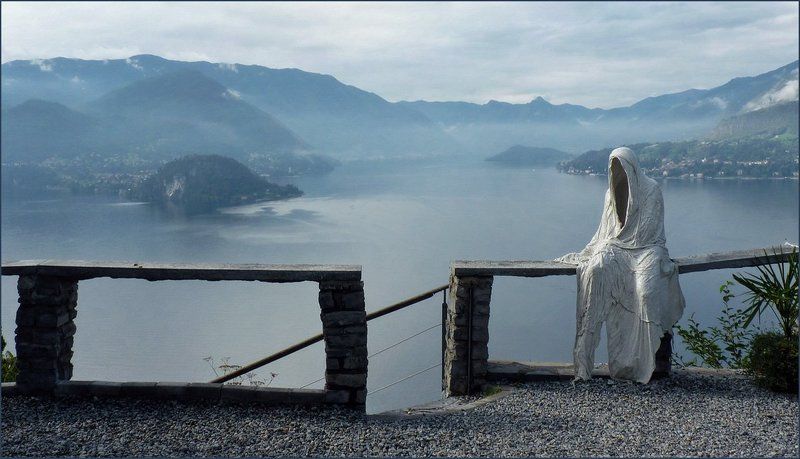 италия Призрак озера Комо фото превью