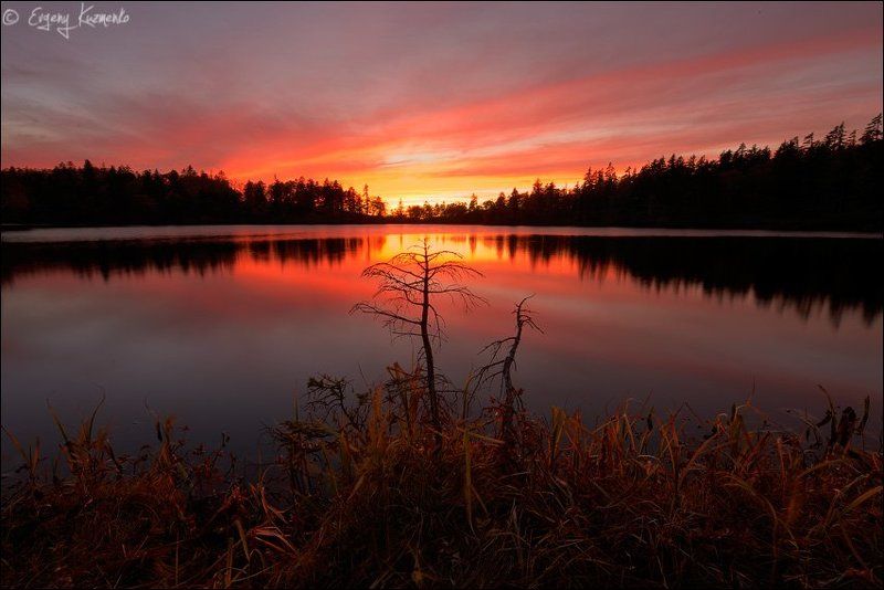 Гора шпамберг, Озеро моховое, Сахалин Закат на озере Моховоеphoto preview