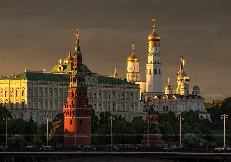 книга владыка моря, москва, артем мирный, moscow, artyom mirniy, kremlin, кремль, небо, башни, art, hdr, cityscape Московский Кремль фото превью