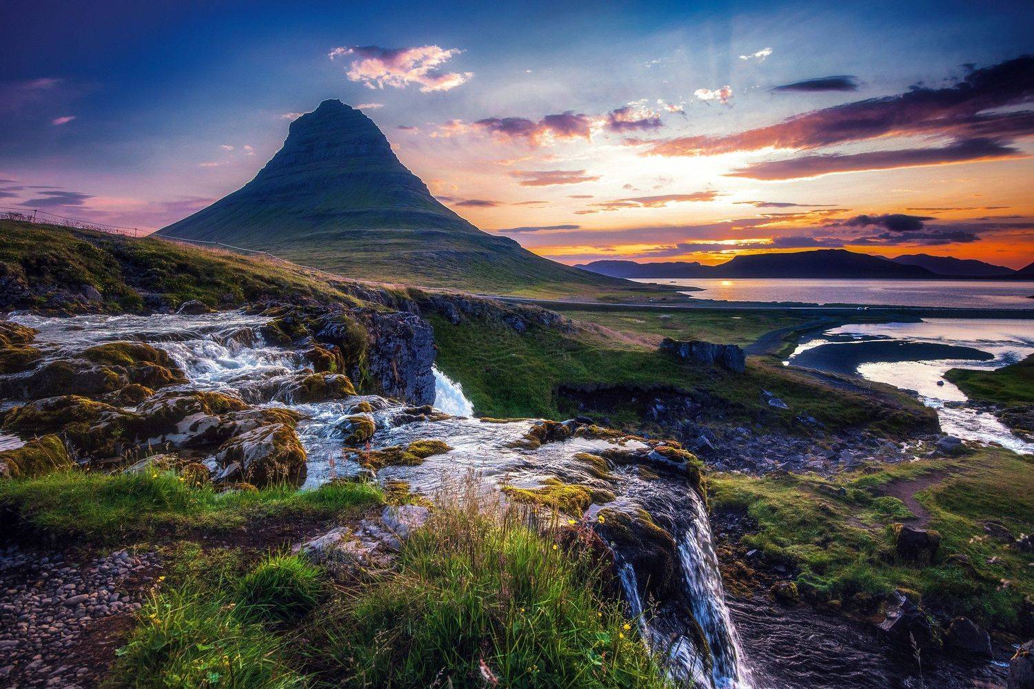 утро у горы Шляпа. Автор: Алексей Кретов исландия,iceland, Алексей Кретов