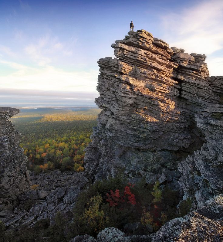 урал, скалы, колчимский камень, фотограф ФОТОГРАФ. На Колчимском камне... фото превью