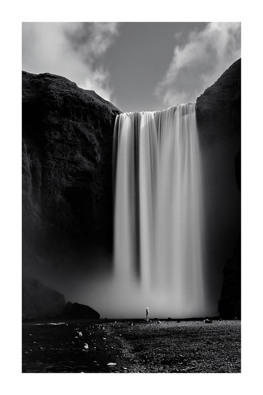 iceland waterfall people long exposure black and white Waterfallphoto preview
