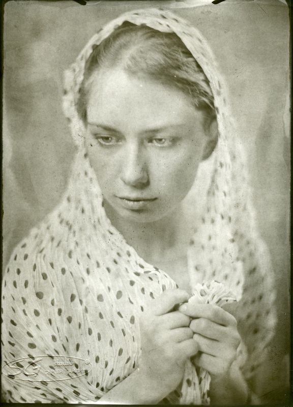 Полинаphoto preview