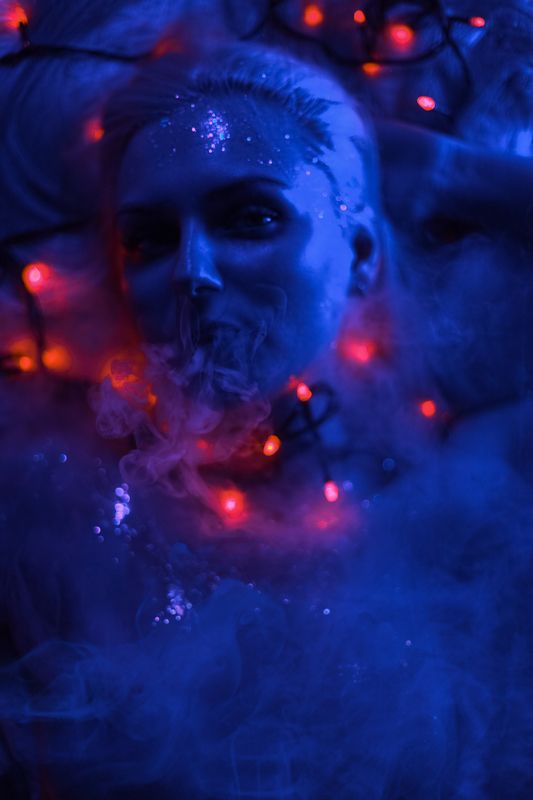 Blue lightphoto preview