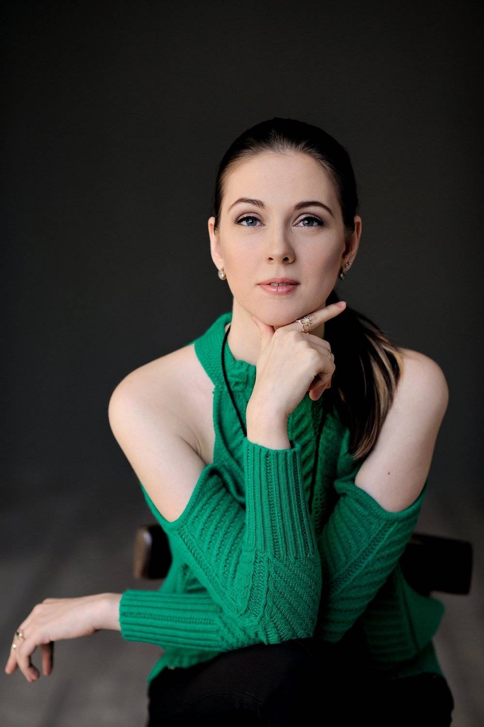 favorite color as an indicator of a person's mood. Автор: Влад Шуман девушка,портрет,студия, Влад Шуман