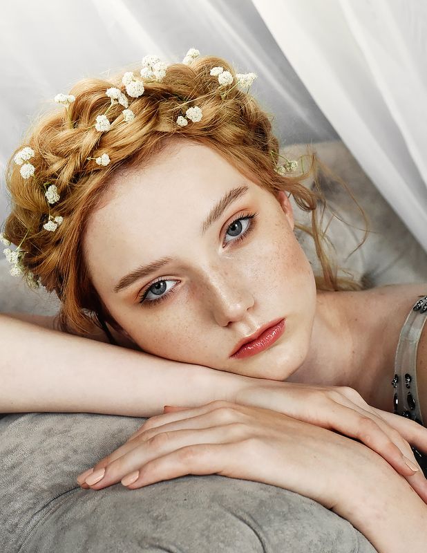 портрет , женский портрет Меланхолияphoto preview