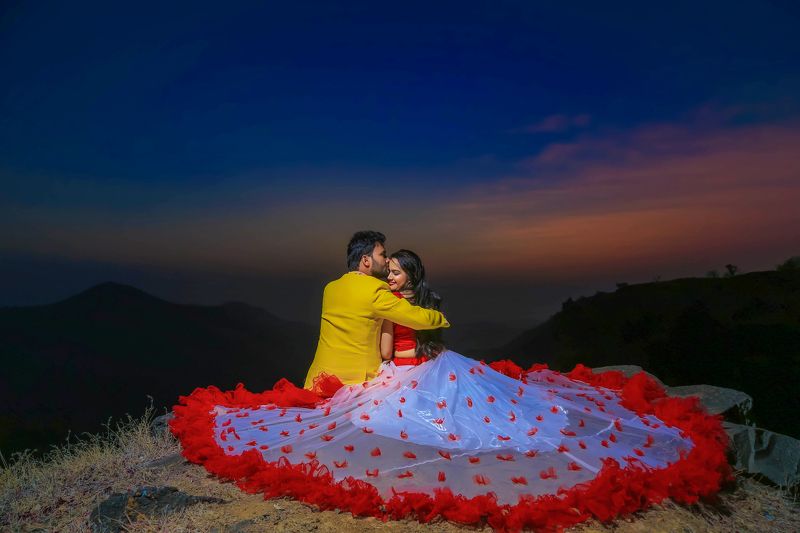 LOVABLE COUPLEphoto preview