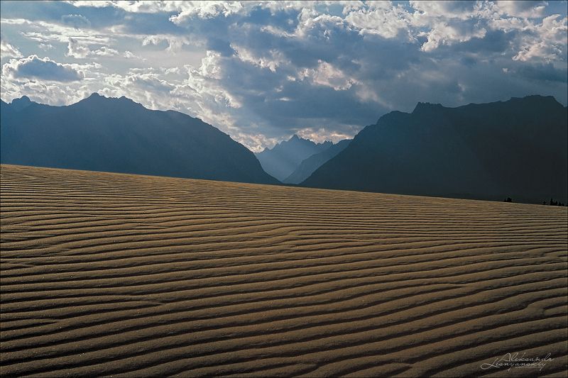 забайкальский край Чарские пескиphoto preview