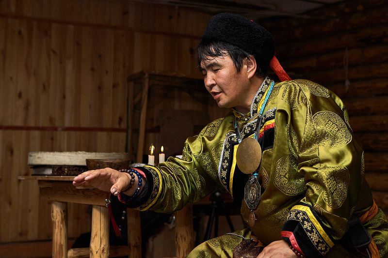 Про шестипалого шаманаphoto preview