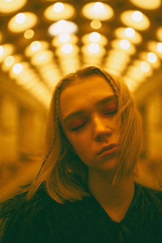 portrait,russia,moscow,model,light,портрет,россия,москва,модель,свет photo preview