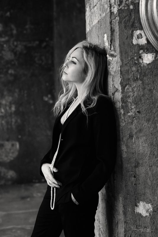 портрет, женщина, студия photo preview