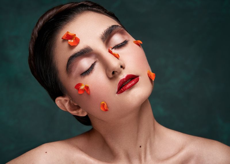 #portrait #model #eye #beauty #eye #makeup sagharphoto preview