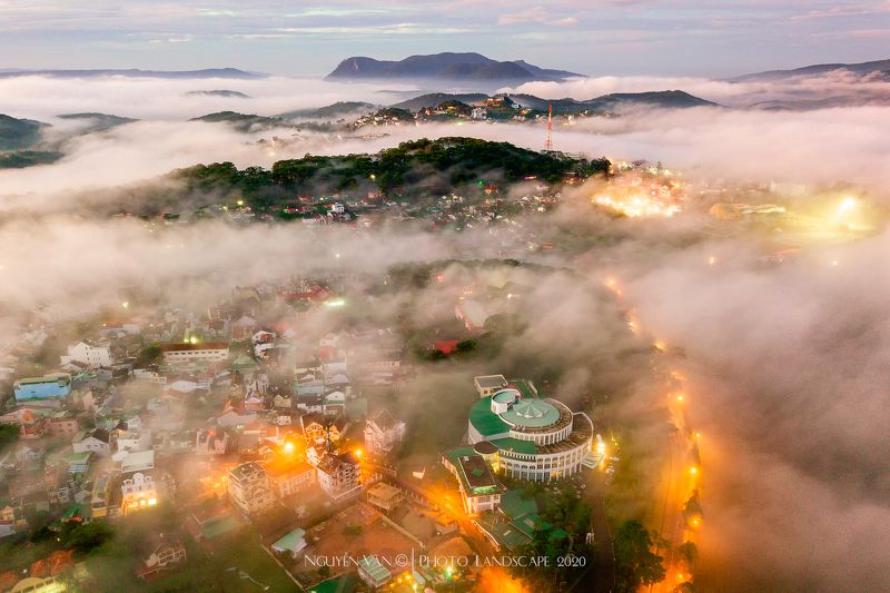 Fog, Cityscape Da Lat 2020photo preview