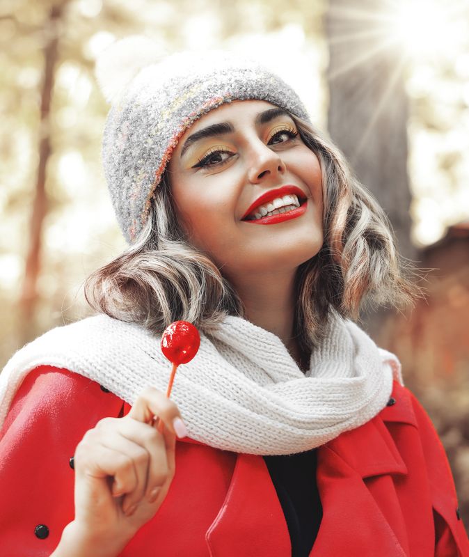 portrait, sun , face , girl , forest , girl , winter , shot , beauty , femail lolipopphoto preview