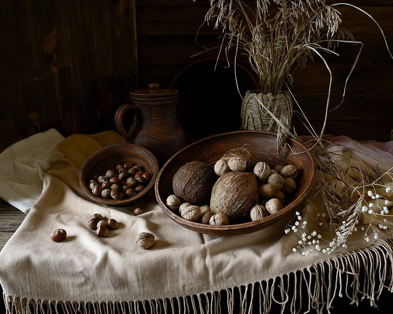 Этюд с орехами.photo preview