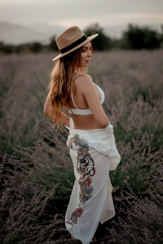 fashion, nature, girl, blonde, portrait Katephoto preview