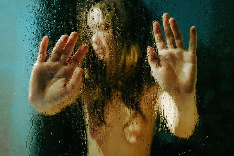 за стекломphoto preview