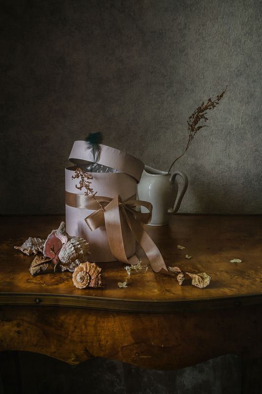 натюрморт, коробка, фарфор, ракушки Коробка и ракушкиphoto preview