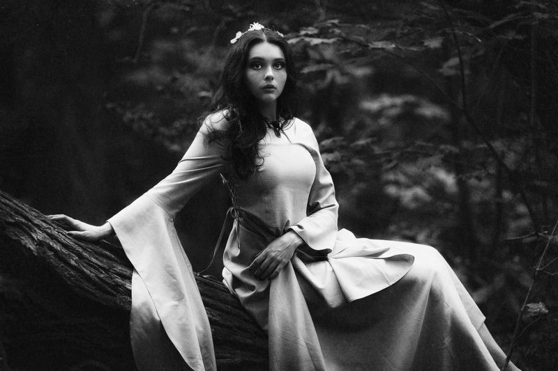 portrait,art,beauty,woman,cute,inspiration,fashion,blackandwhite Blair witchphoto preview