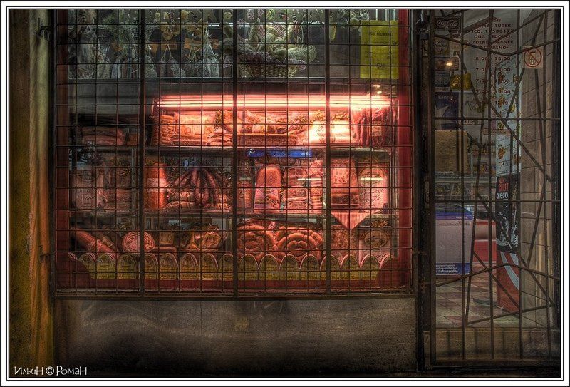 мясо, колбаса Кошмарный сон вегетарианцаphoto preview