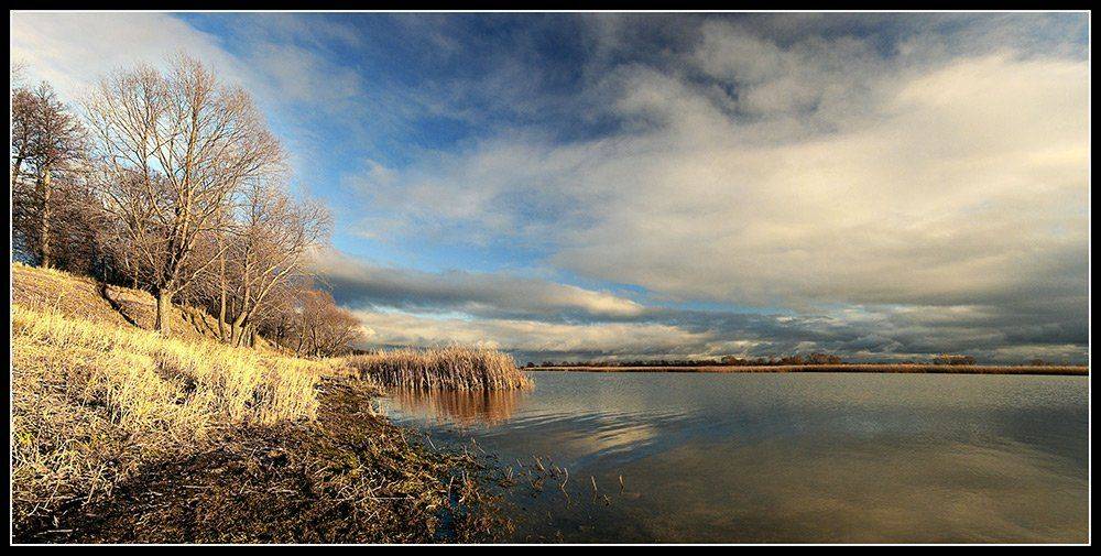 * * *. Автор: VTORNIK Эдуард Николаев осень,закат,облака,река, VTORNIK Эдуард Николаев