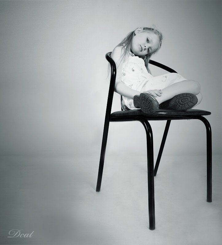 малышка, ангел, максимализм, минимализм,квадрат Детство в квадратеphoto preview