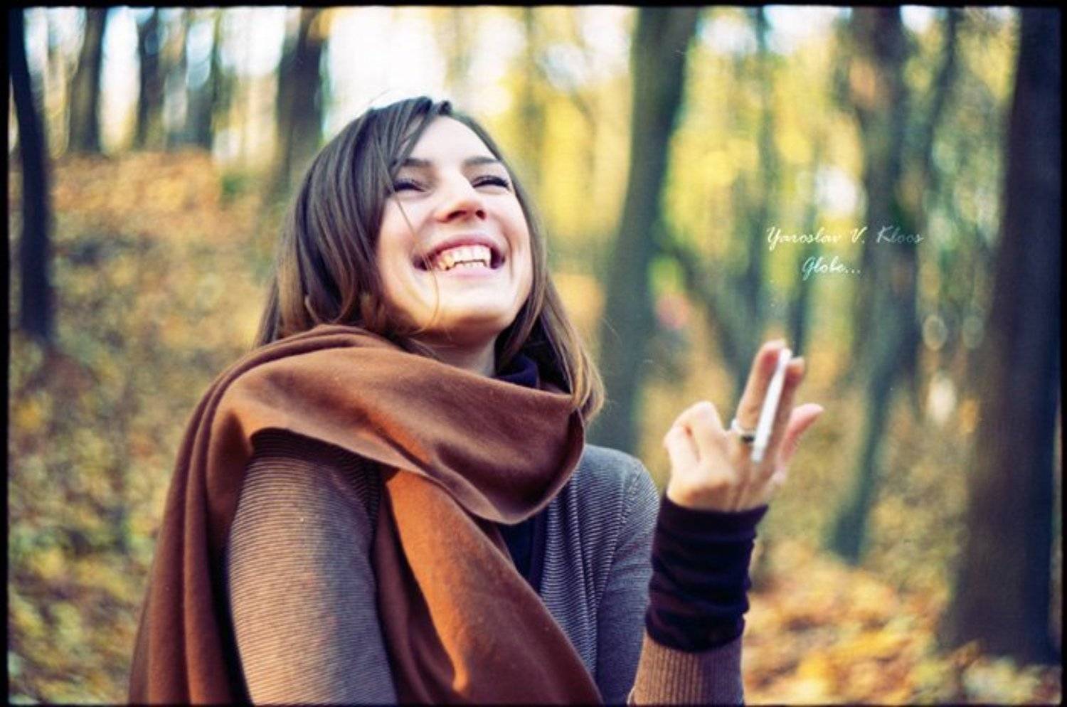 Нескучный сад ... :-). Автор: Yaroslav V. Kloos девушка, смех, парк, Yaroslav V. Kloos