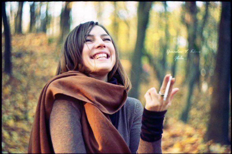 девушка, смех, парк Нескучный сад ... :-)photo preview