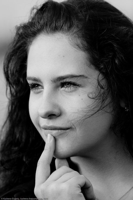 девушка, портрет Маргаритаphoto preview