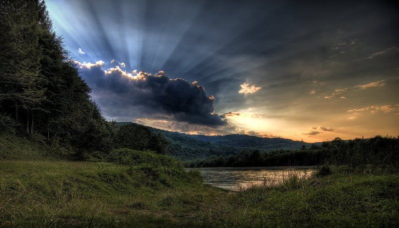 Вечер хмуритсяphoto preview