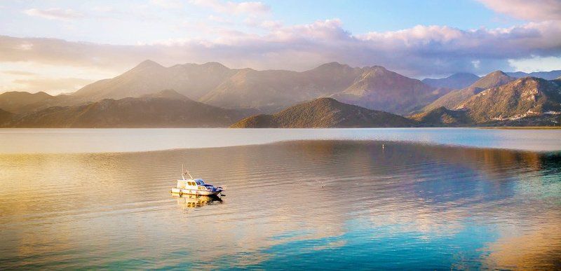 Скадарсоке спокойное озероphoto preview