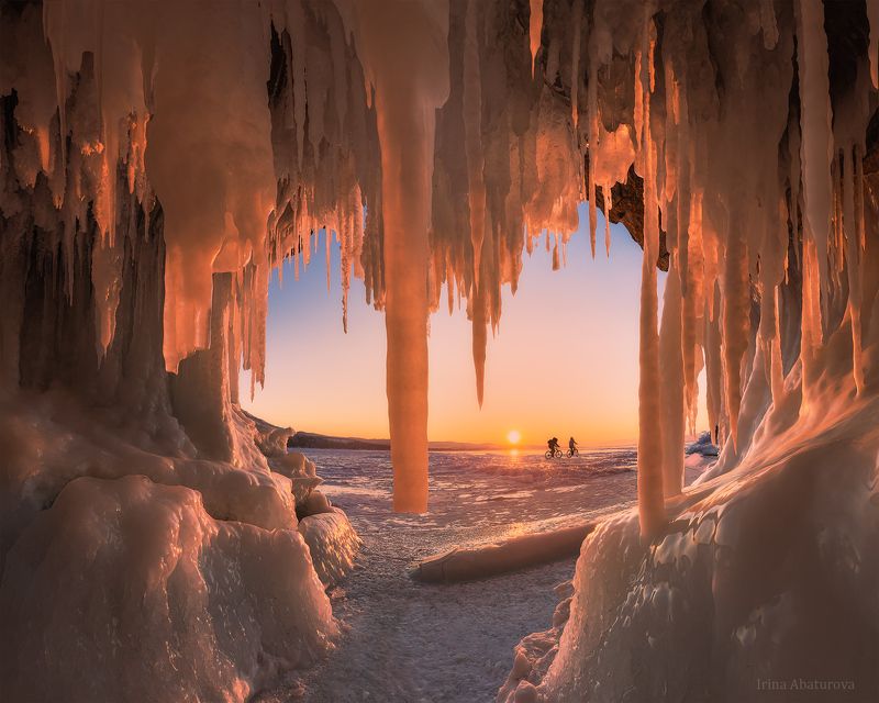 байкал, грот, сосульки, закат, лед, ледяной грот Ледяной занавесphoto preview