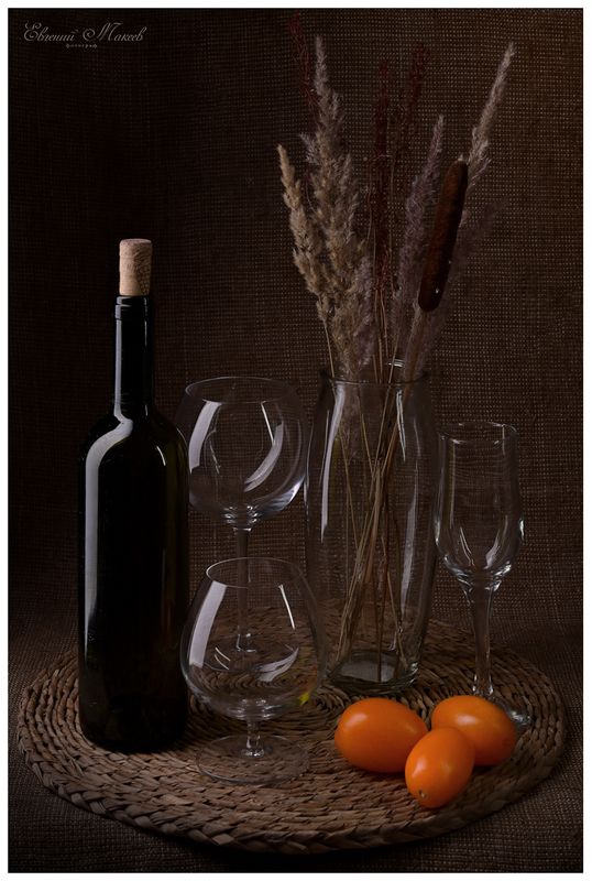 Помидорки и стеклоphoto preview