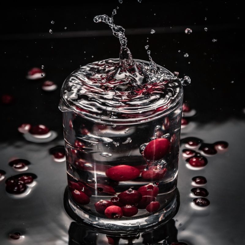 Клюква в стакане фото превью