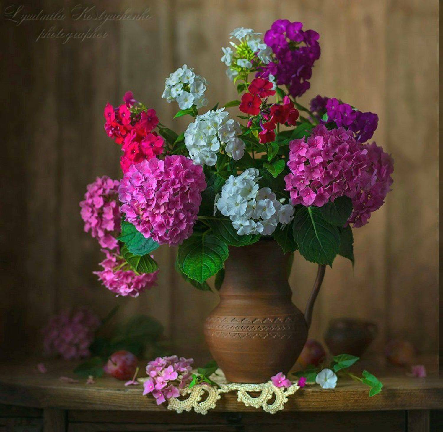 Гортензии с флоксами.. Автор: Людмила Костюченко художественное фото,натюрморт,букет с цветами,флоксы,гортензии., Людмила Костюченко