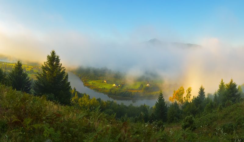 утро, свет, туман, река, Стрий, панорама, лето, Сколовские Бескиды, горы, путешествие, morning, foggy, light, mountains, Skolevsky Beskydy, river, Stryi, valley, fog, mist, summer, travel, panorama Рождение света ..photo preview