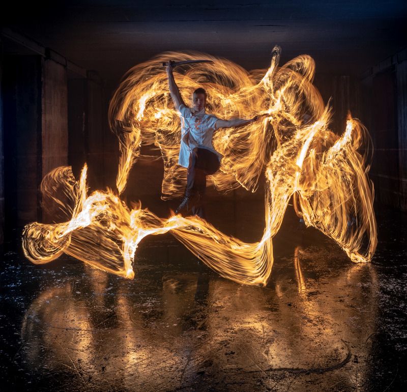 лед, пламя Танцы с огнемphoto preview