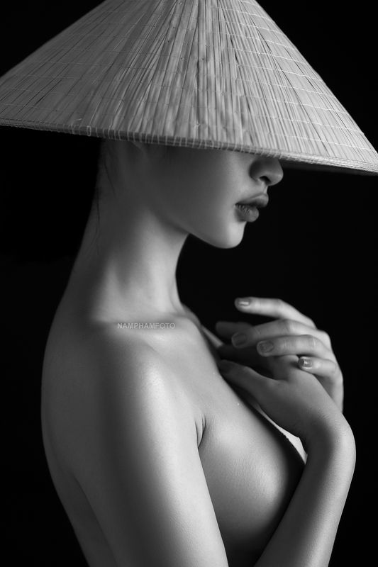 Conical leavesphoto preview