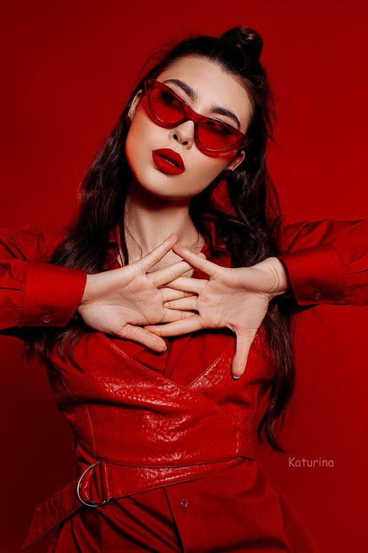 фотография, портрет, портретная фотография, девушка в красном, red, женская красота photo preview