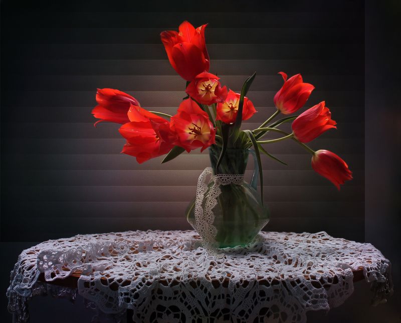 натюрморт, весна, тюльпаны Весенний рассветphoto preview