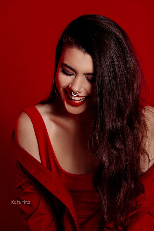 фотография, портрет, портретная фотография, девушка в красном, red, женская красота photo preview