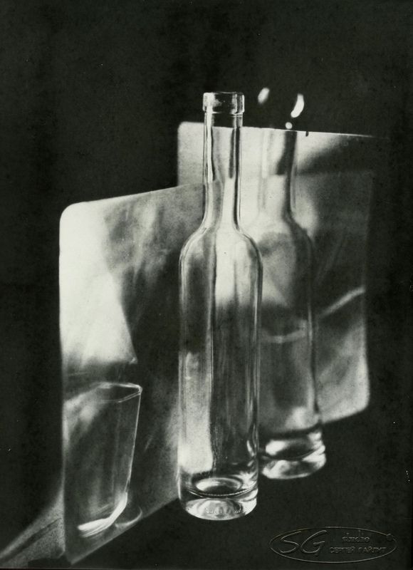 Натюрморт с бутылкойphoto preview