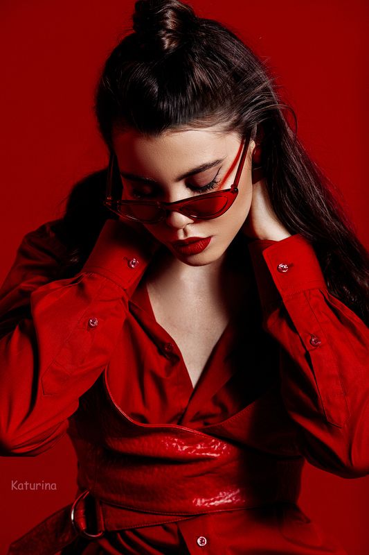 фотография, портрет, портретная фотография, девушка в красном, red, женская красота photo preview