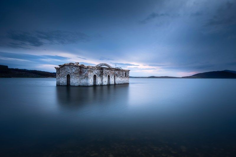 #landscape#nature#longexposure#lake#church Blue horisontphoto preview