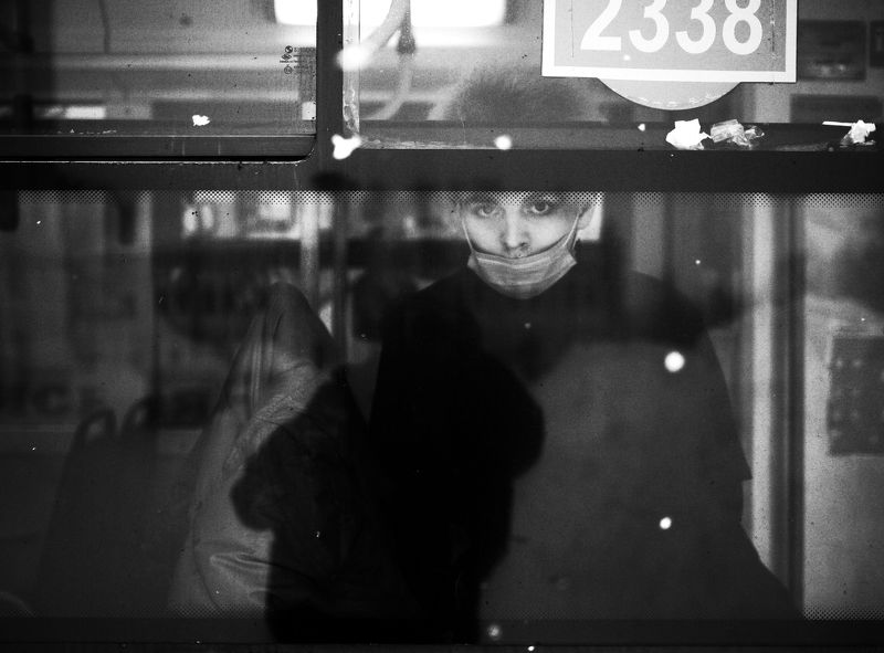 город, дорога, глаза взглядphoto preview