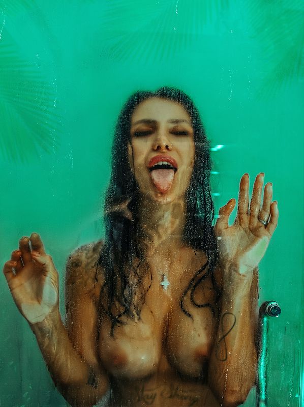 Душ фото превью